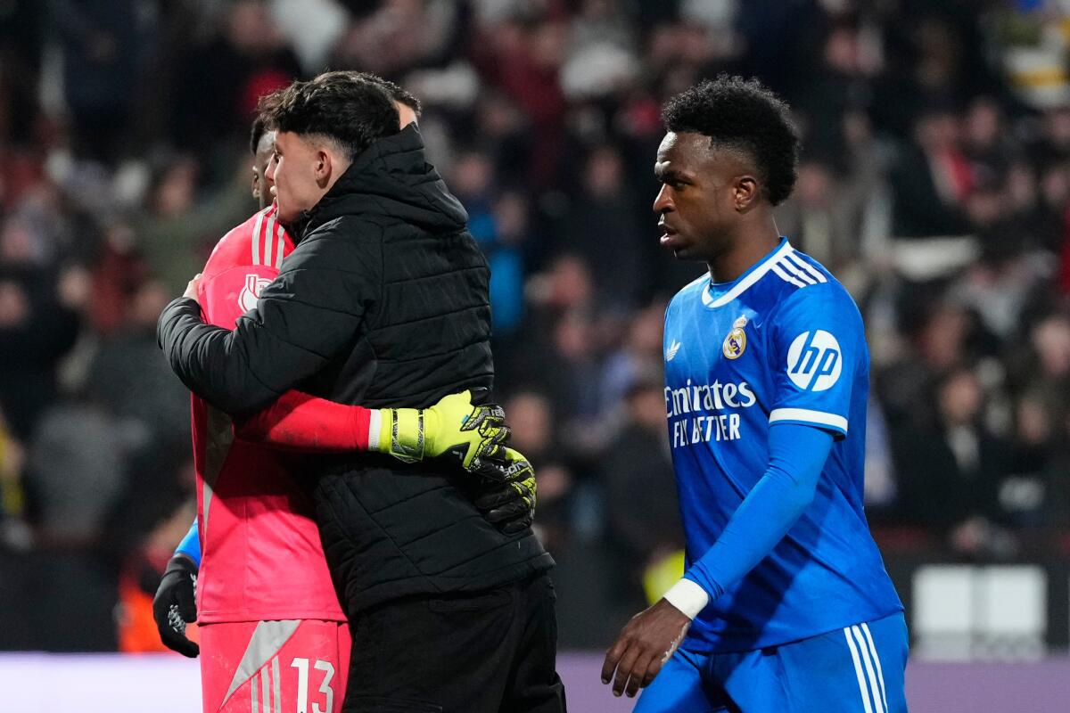 Mbappé mueve los hilos: ¡el técnico que le pide a Florentino como reemplazo de Arbeloa en el Real Madrid!