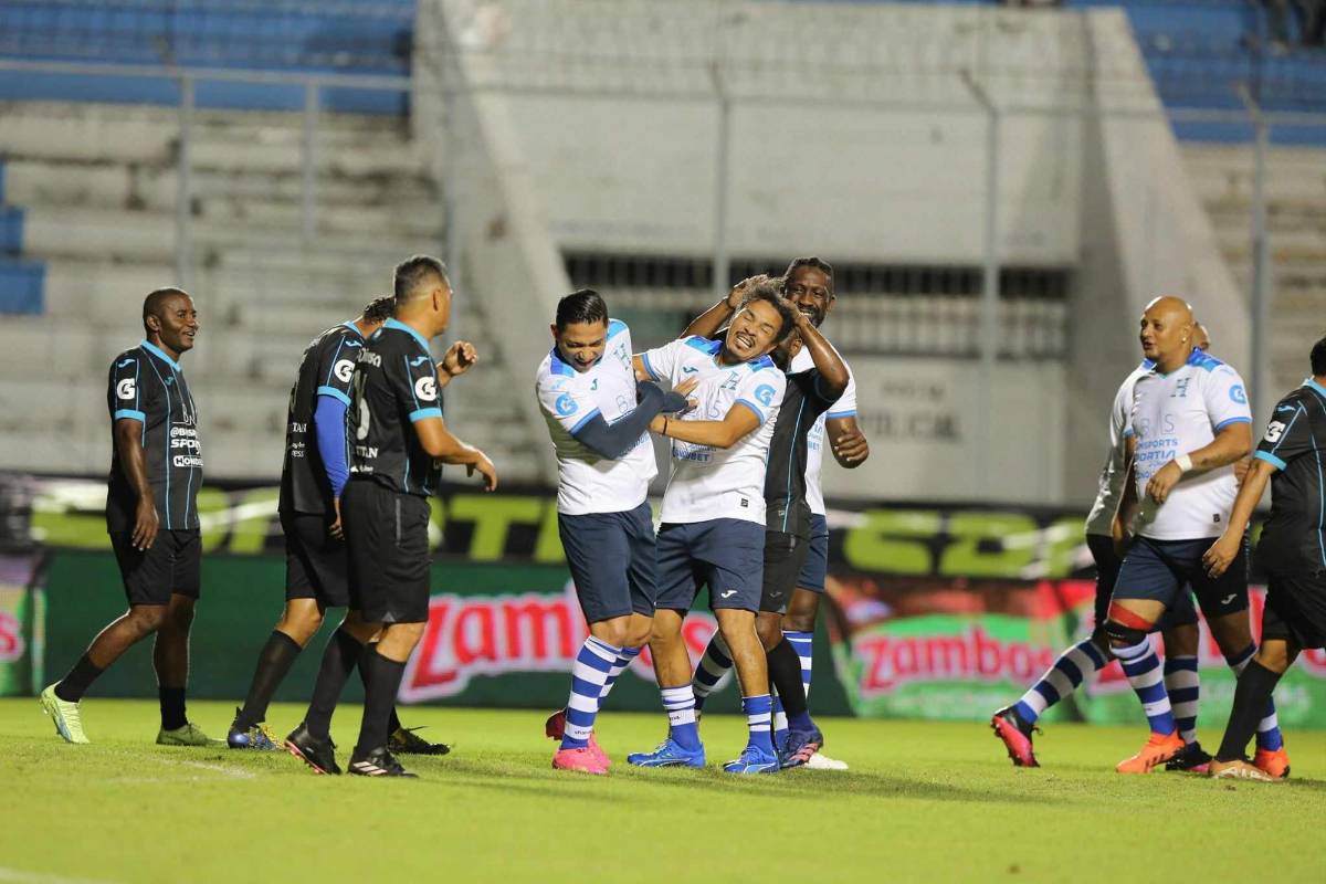 Rambo de León rompe en llanto en su partido de despedida: el triste adiós del ‘10’ y las postales que dejó su homenaje
