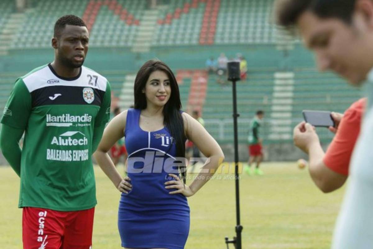 Infartantes chicas en práctica de Marathón y la visita de Berríos, Emil y doña Queta