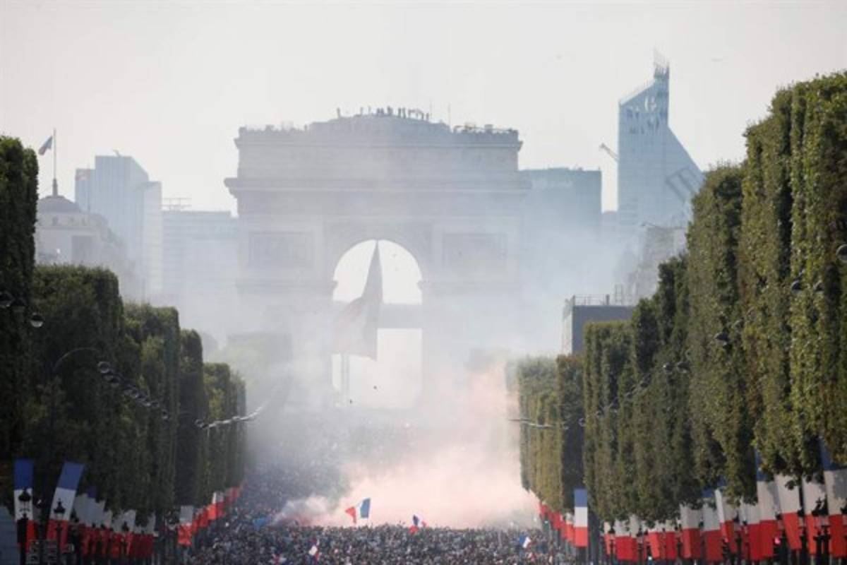 Éxtasis en Francia: El país se vuelve loco y todos salen a festejar el título mundial