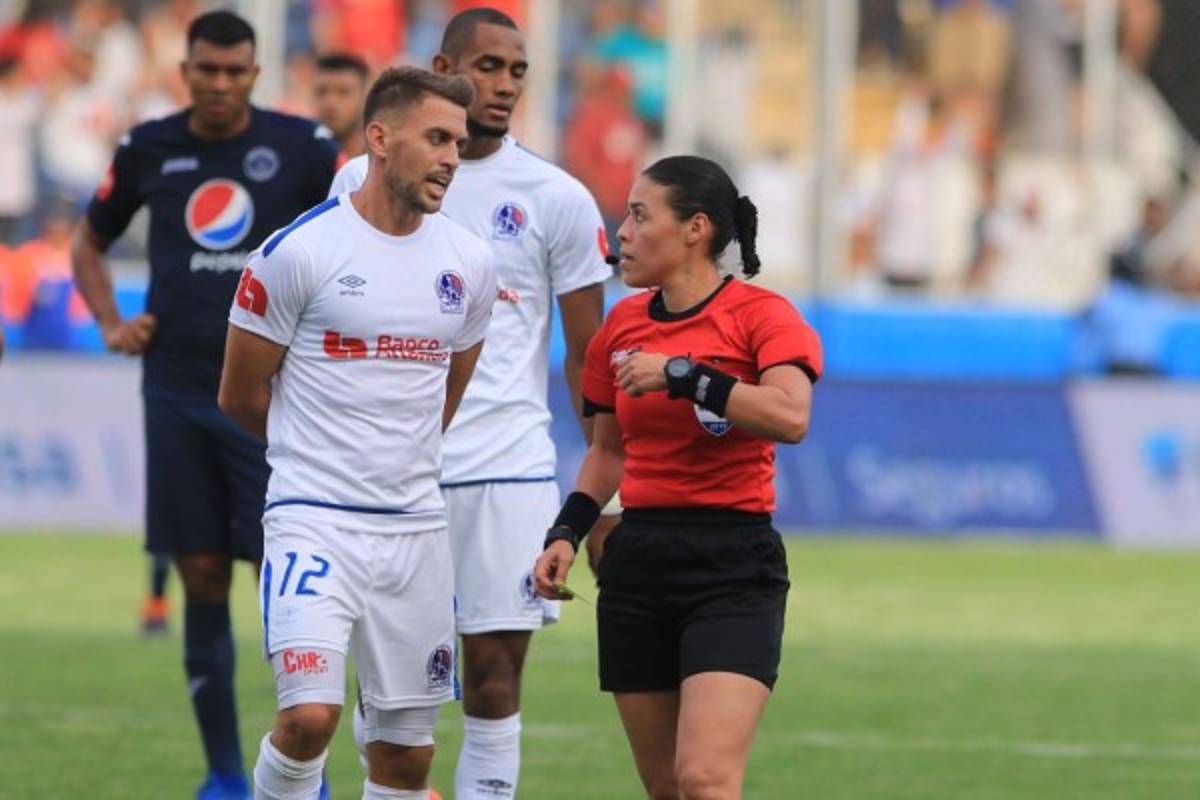 El futuro de Olimpia: ¿Quiénes se van y quiénes se quedan?