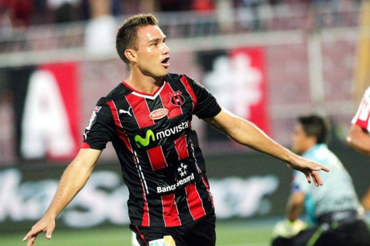 Estos 7 equipos centroamericanos se beneficiarían por tener jugadores en Rusia 2018