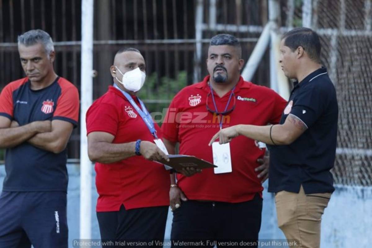 ¡No se vio en TV! El enorme beso de Chavasco; la belleza que eclipsó La Ceiba y la furia de Jorge Cardona