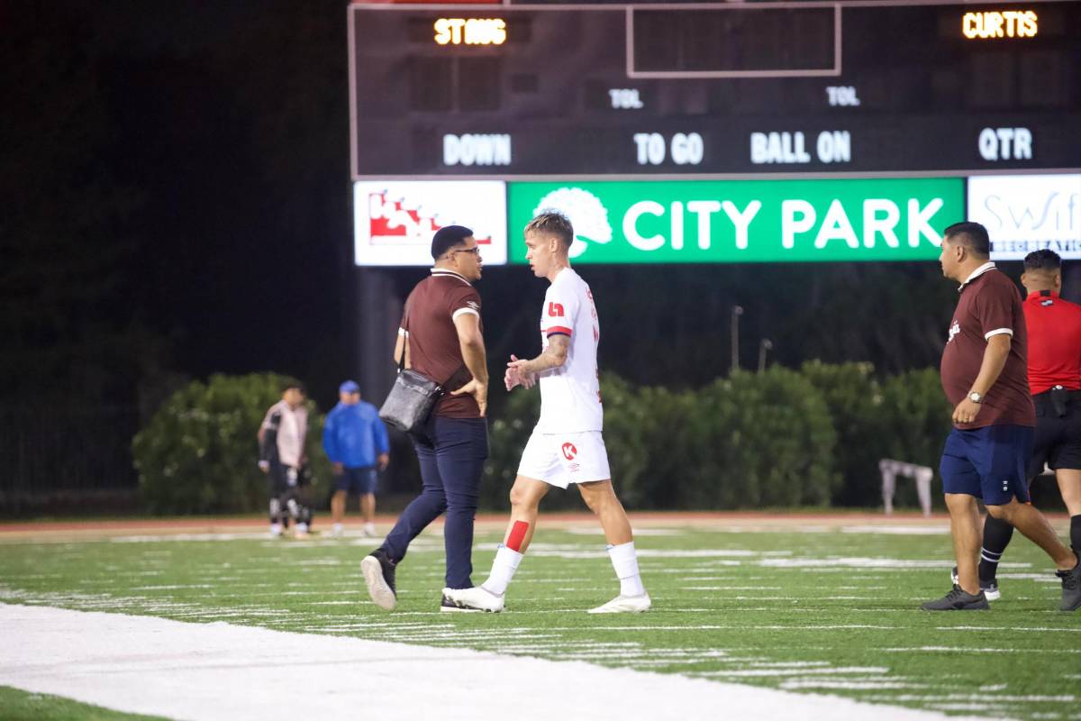 ¡Bochorno en New Orleans! Argentino Agustín Mulet y Riky Zapata se pelean a puño limpio en un amistoso Olimpia-Motagua