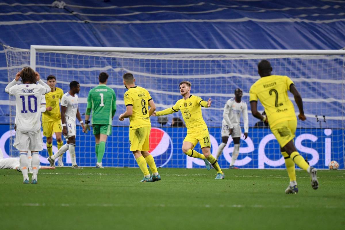 Real Madrid, del infierno a la gloria: Benzema al borde las lágrimas, eufórica celebración en el Bernabéu y el llanto del Chelsea