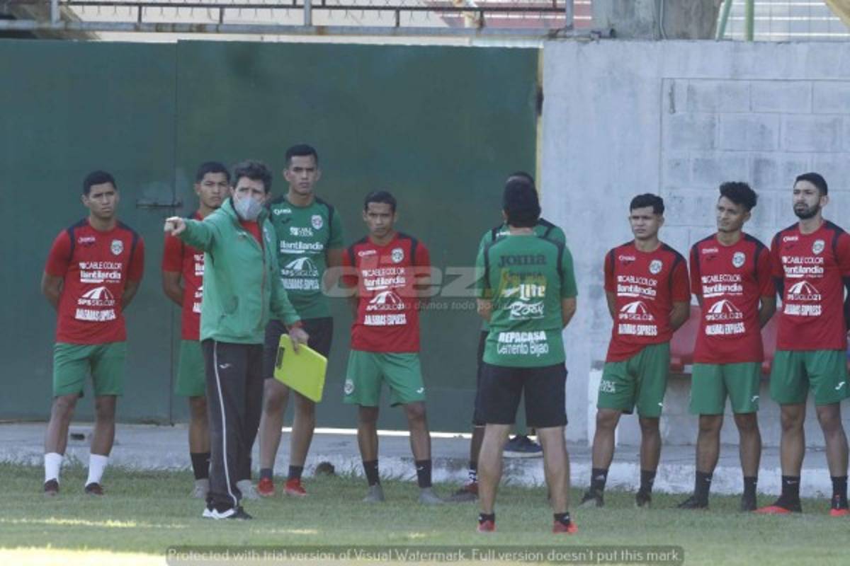 ¿Volvió Mario Berríos? Caras nuevas y la gran cantera de la que echará mano Héctor Vargas en Marathón