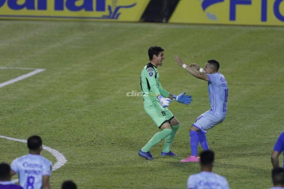 Júbilo y llanto en el estadio Olímpico: Darixon Vuelto se descontroló y rompió en llanto en Real España