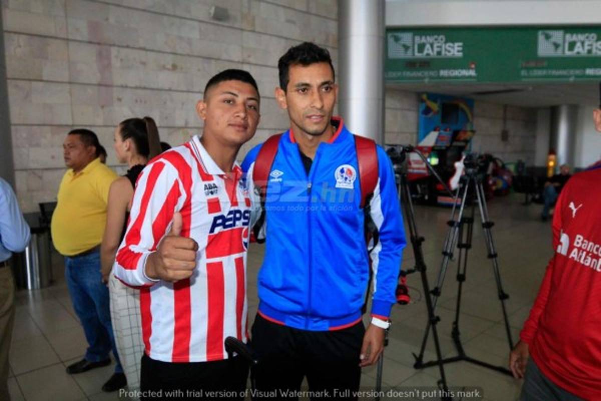 ¡Hasta con pasamontañas, guantes y tapabocas, regresó Olimpia de Canadá!