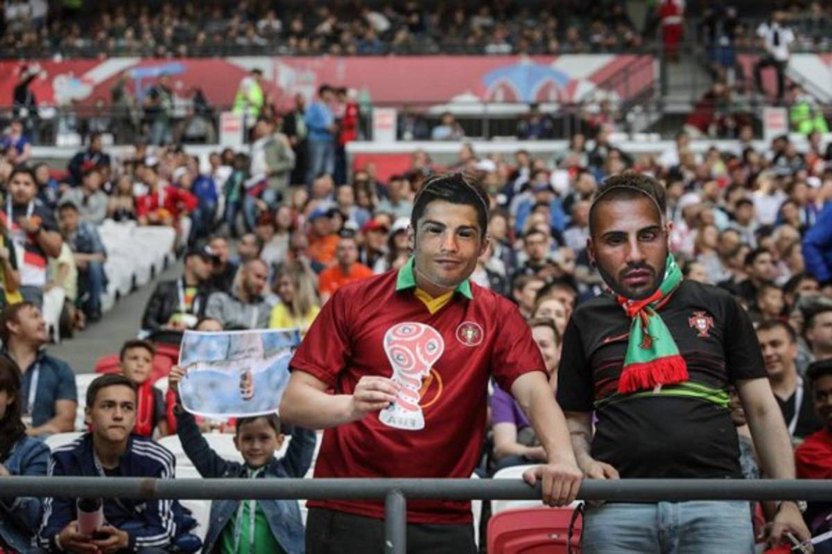 Lo que no se vio por TV: La petición de una mujer a CR7 y la mirada de Guardado al crack luso