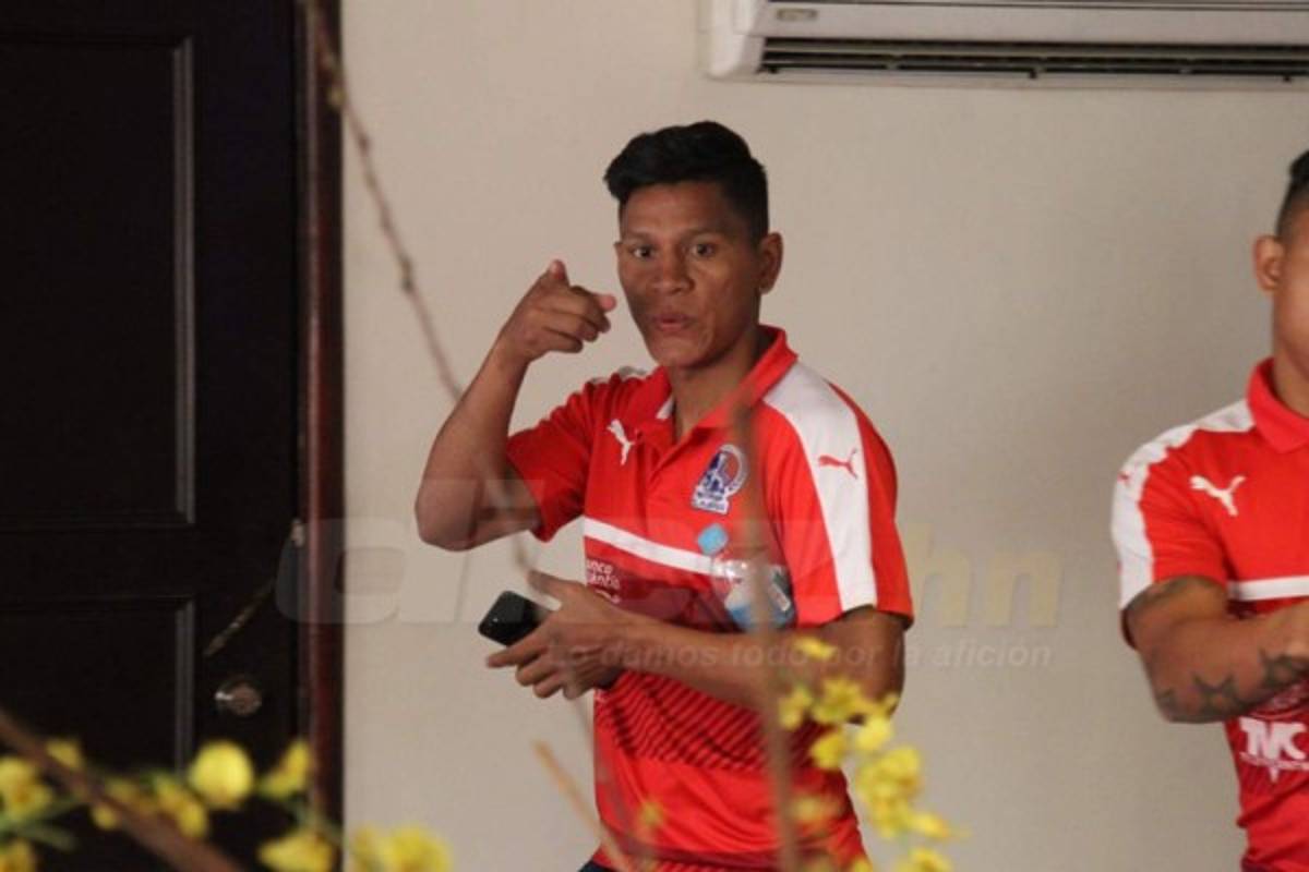 En fotos: Optimismo y alegría en concentración de Olimpia previo al clásico