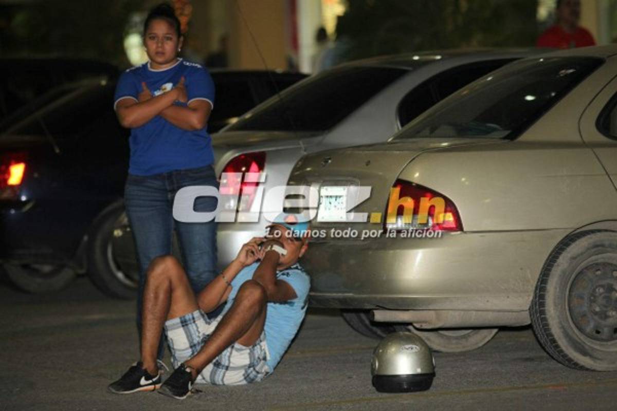 Desgarradoras imágenes en la escena del crimen donde asesinaron a Arnold Peralta