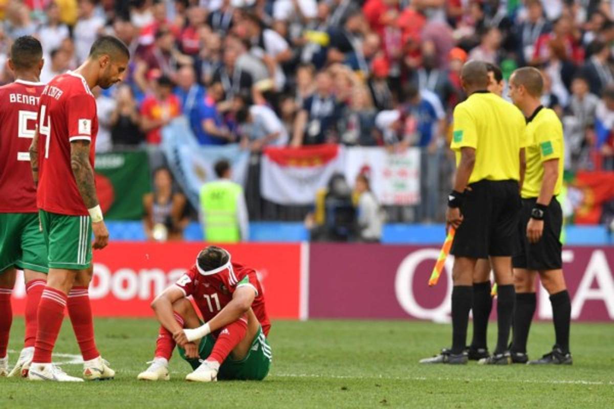 Destrozados: Las desgarradoras imágenes de marroquíes en Rusia y la felicidad de Cristiano