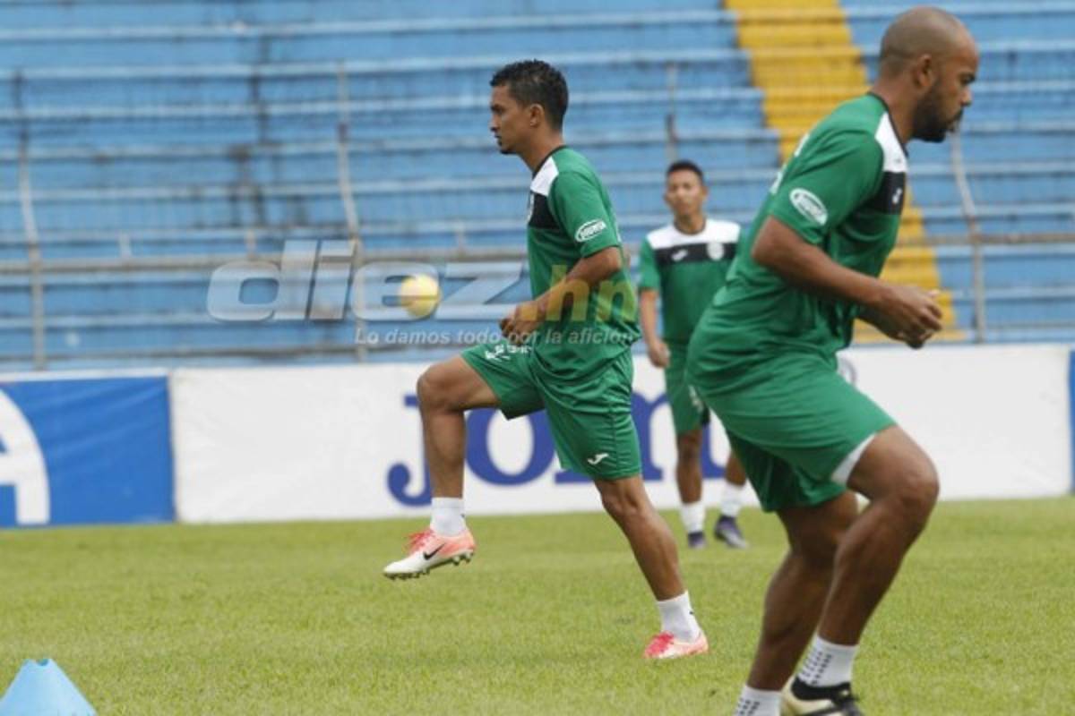 ¡Adiós capitán! Así fue el último partido de Mario Berríos con Marathón