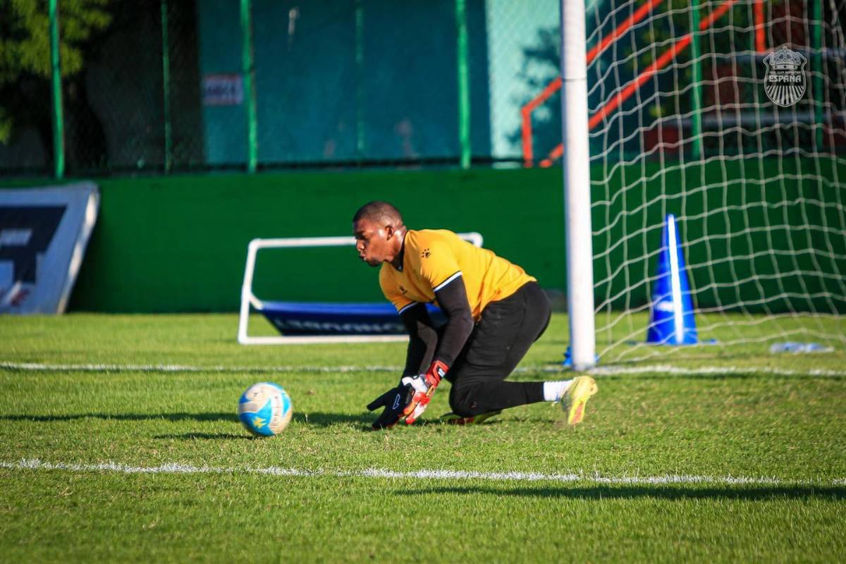 Fichajes: Altas en Olimpia, bajas aurinegras, Farioli impacta ¿Se va del Ciclón?