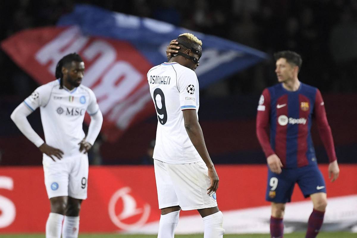 La eufórica celebración del Barcelona y Xavi por volver a cuartos de la Champions y el corte que sufrió Ronald Araújo