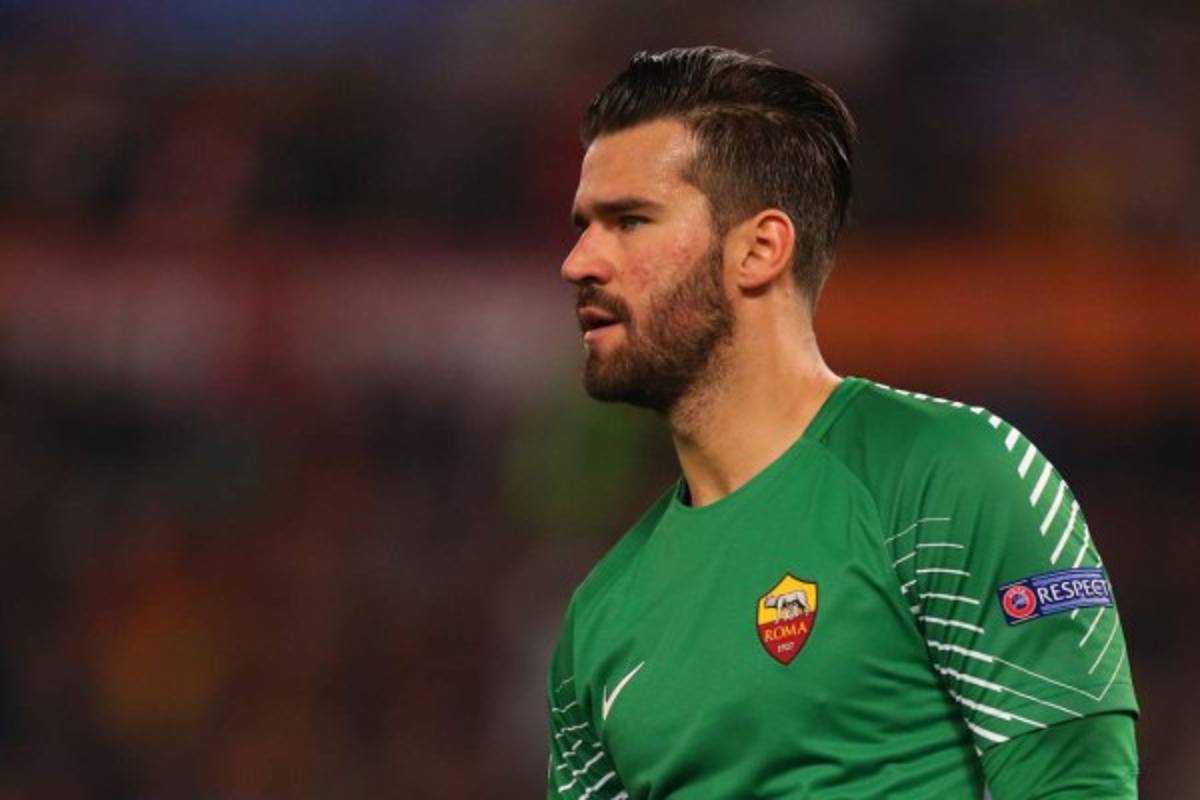 ¡Fichajes! Real Madrid y Barça se pelean dos jugadores; James invitado a volver a España