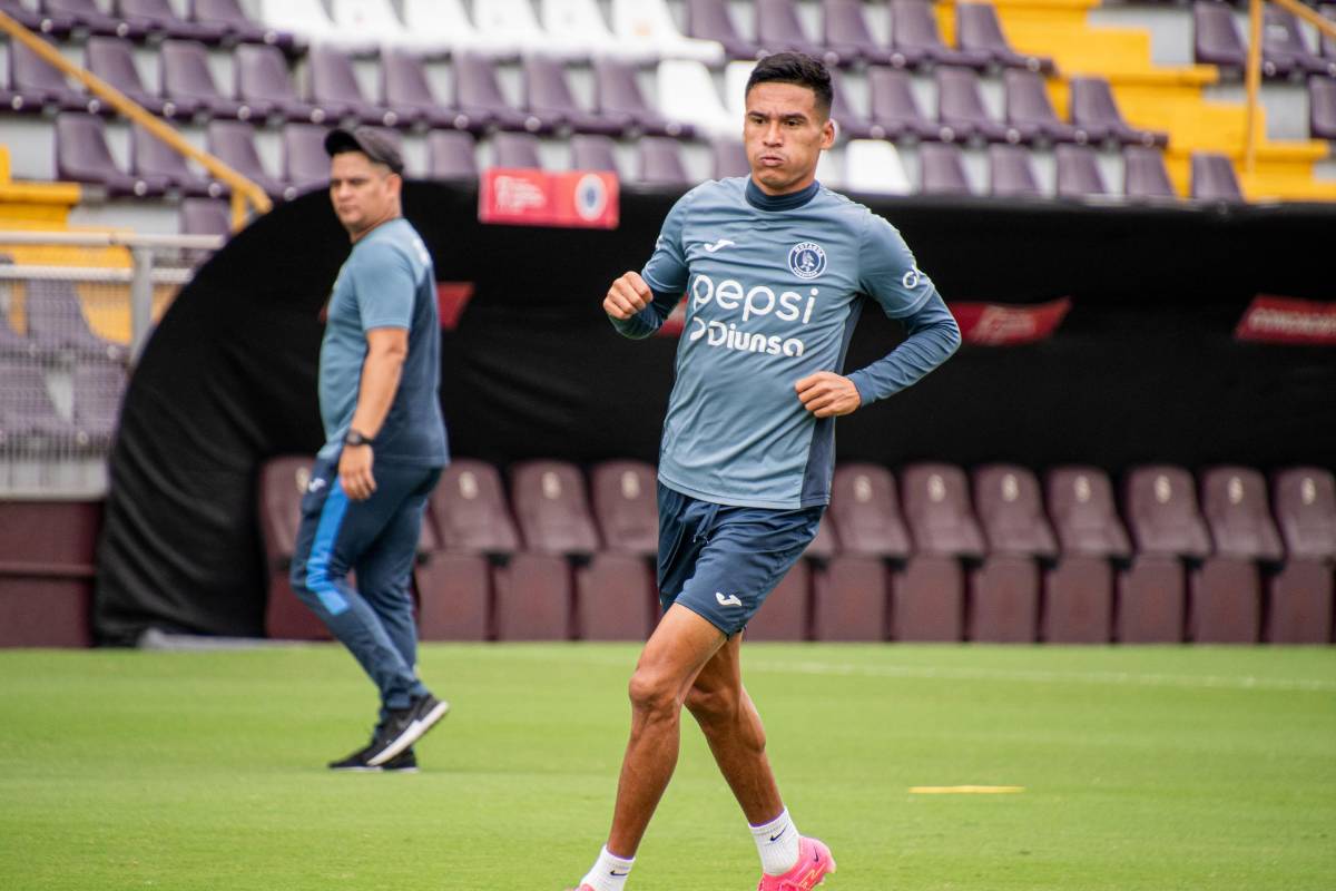 Así fue el entrenamiento de Motagua en el estadio Ricardo Saprissa de cara a la batalla ante los “Morados”