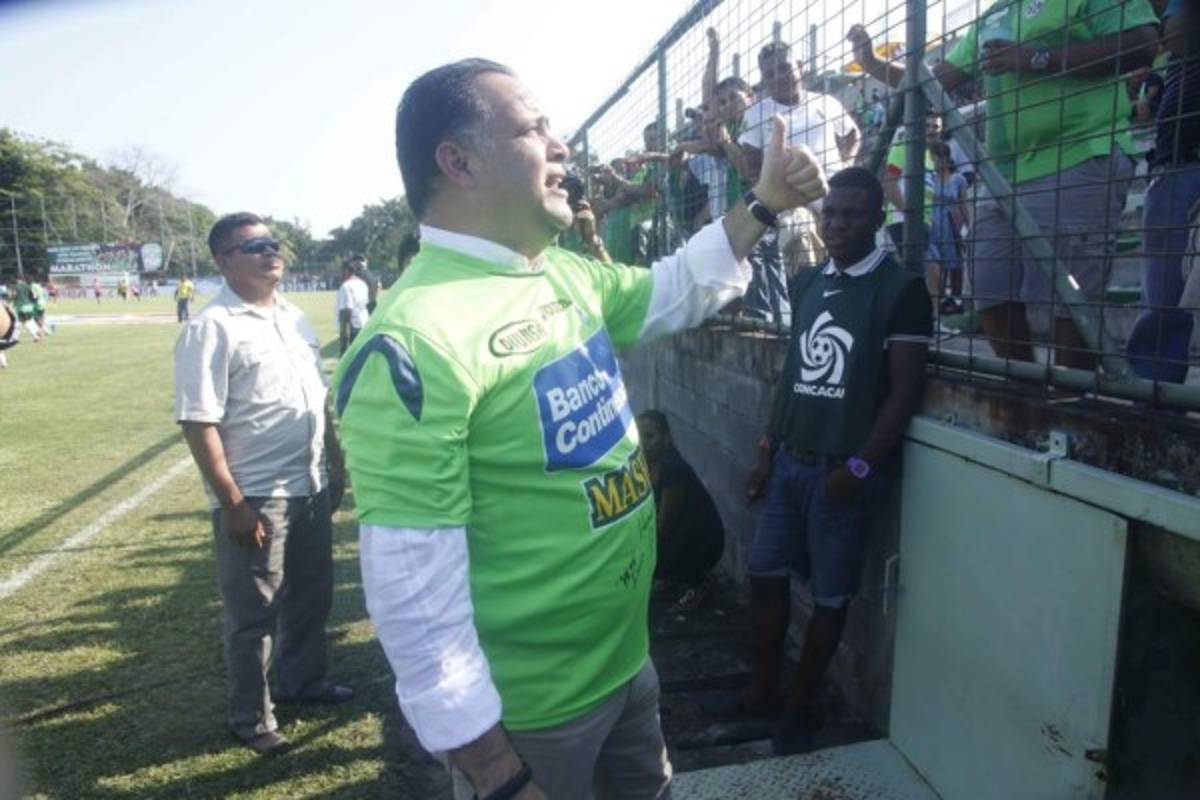 ¿A qué equipo le van los famosos para los clásicos de la jornada en Honduras?