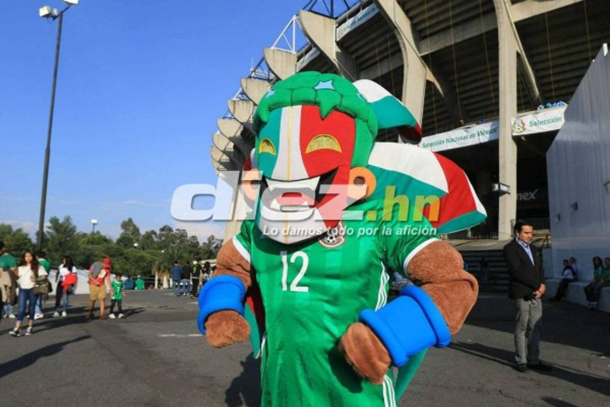 ¡Bellezas! Hasta actriz del Señor de los Cielos se fue al Azteca para el México-Honduras