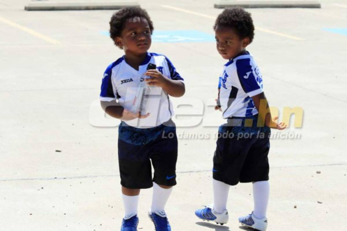 Los hijos de jugadores de Honduras que podrían seguir sus pasos