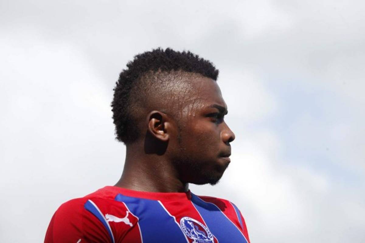 MERCADO: Vida y Victoria presentan fichajes; nuevo legionario a Costa Rica y otro cerca de irse a la India