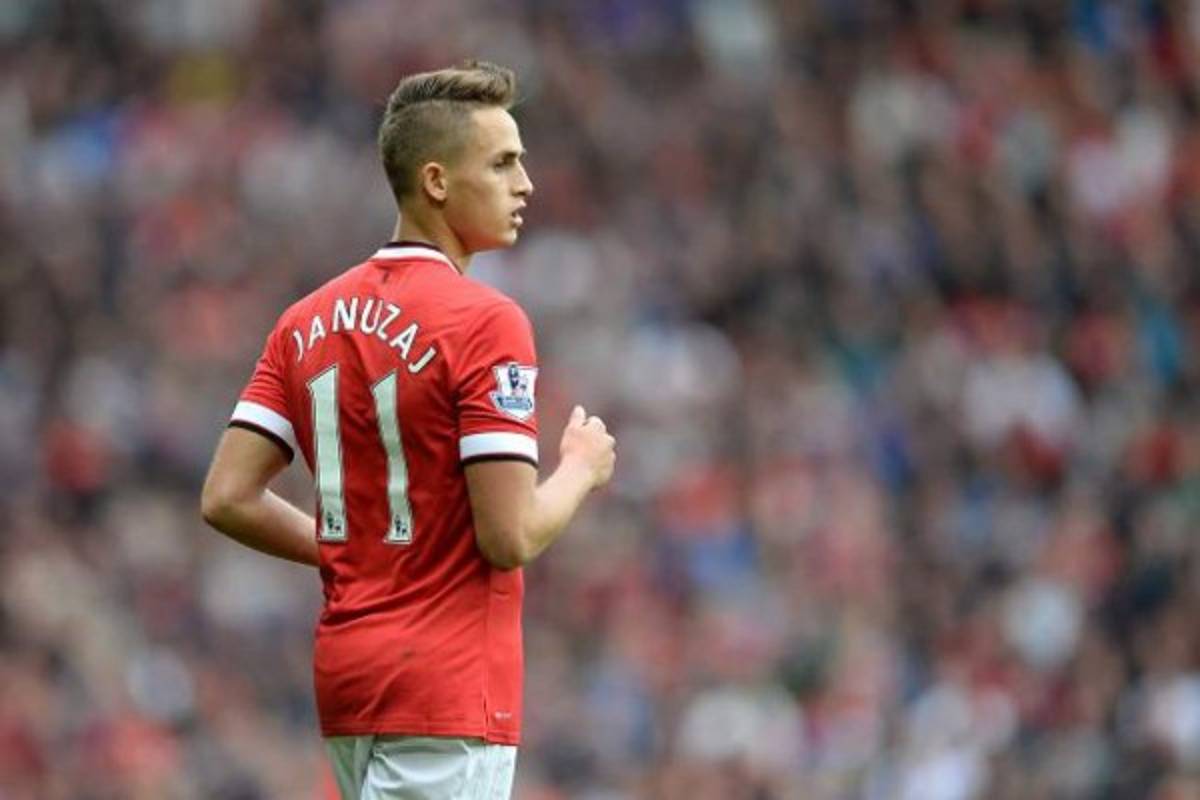 Los 11 futbolistas que heredaron un número con mucho peso histórico