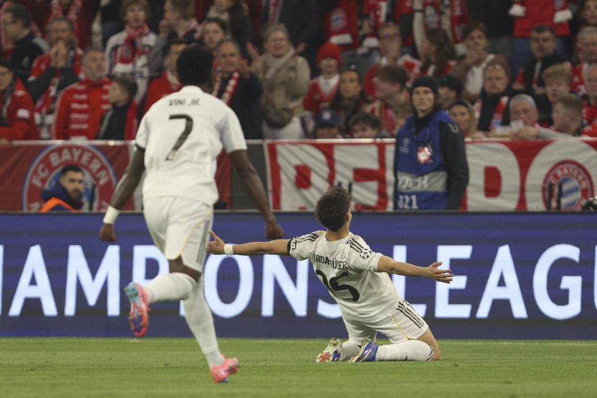 No se vio por TV: Mbappé y su gesto de enfado con la afición, el encapuchado, la jugada de la polémica, ¿y el VAR?