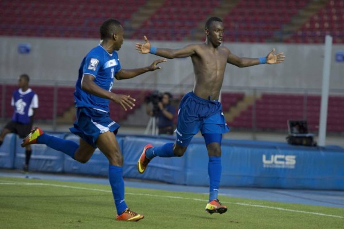 ¡En 24 fotos! Desde su infancia hasta la actualidad, la evolución del hondureño Alberth Elis