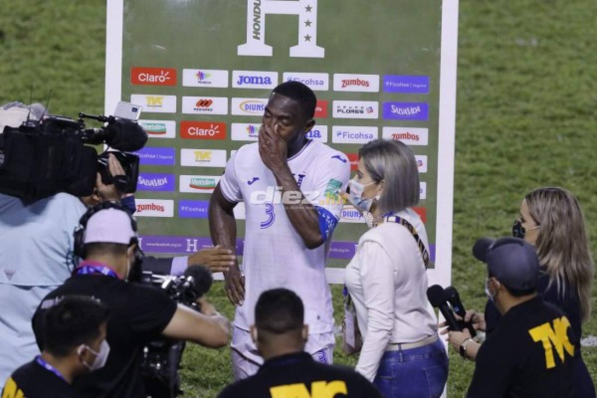 Las impactantes y desgarradoras fotos de los futbolistas de Honduras en el Olímpico y el júbilo de los panameños