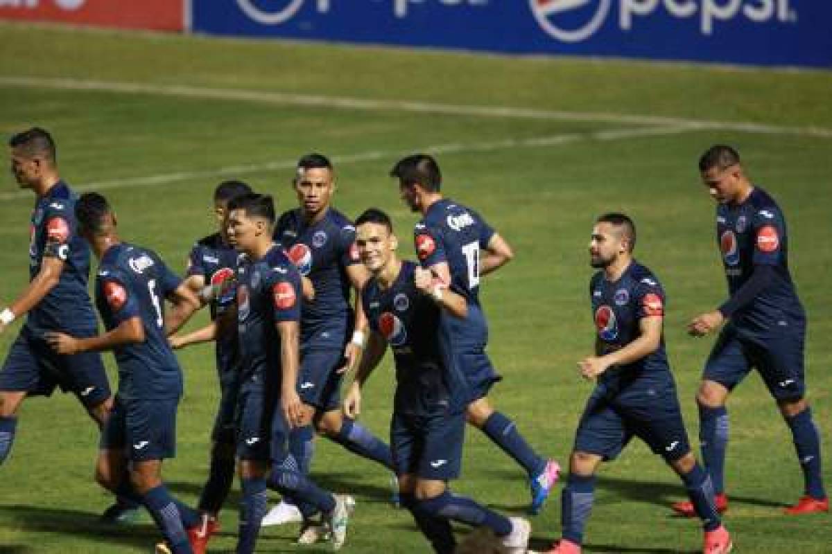 Roberto Moreira Aldana CELEBRA EN EL PARTIDO Motagua vs Platense Primera Jornada del torneo apertura de la liga nacional de Honduras