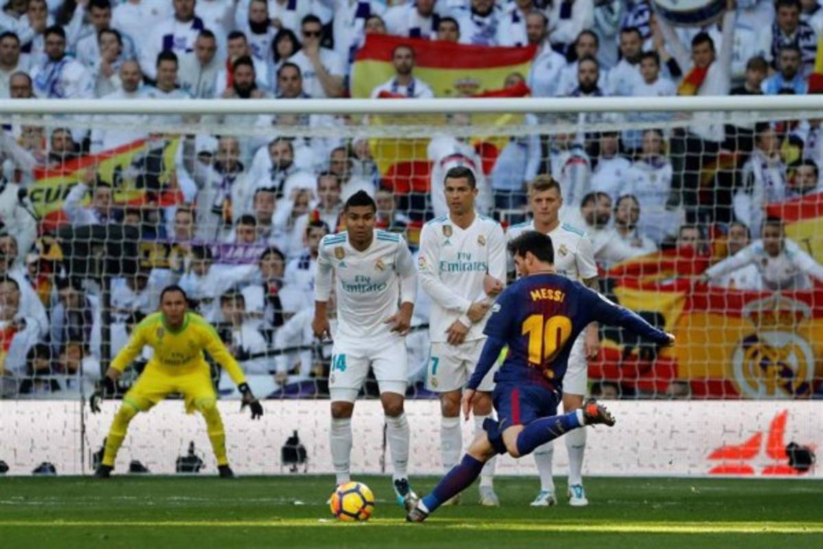 Lo que no se vio en TV: Los gestos de crack de Messi con CR7; saludo y disculpas