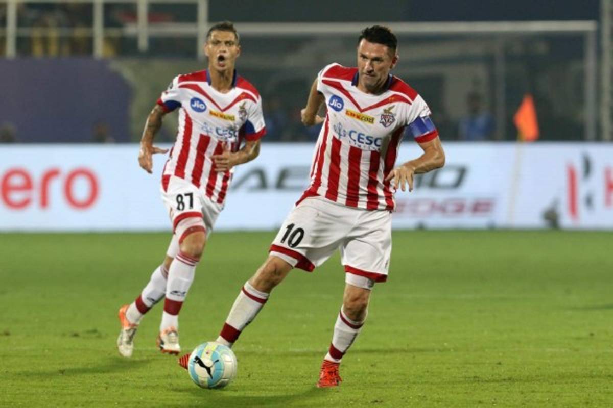 TOP: Grandes futbolistas activos que juegan en ligas desconocidas