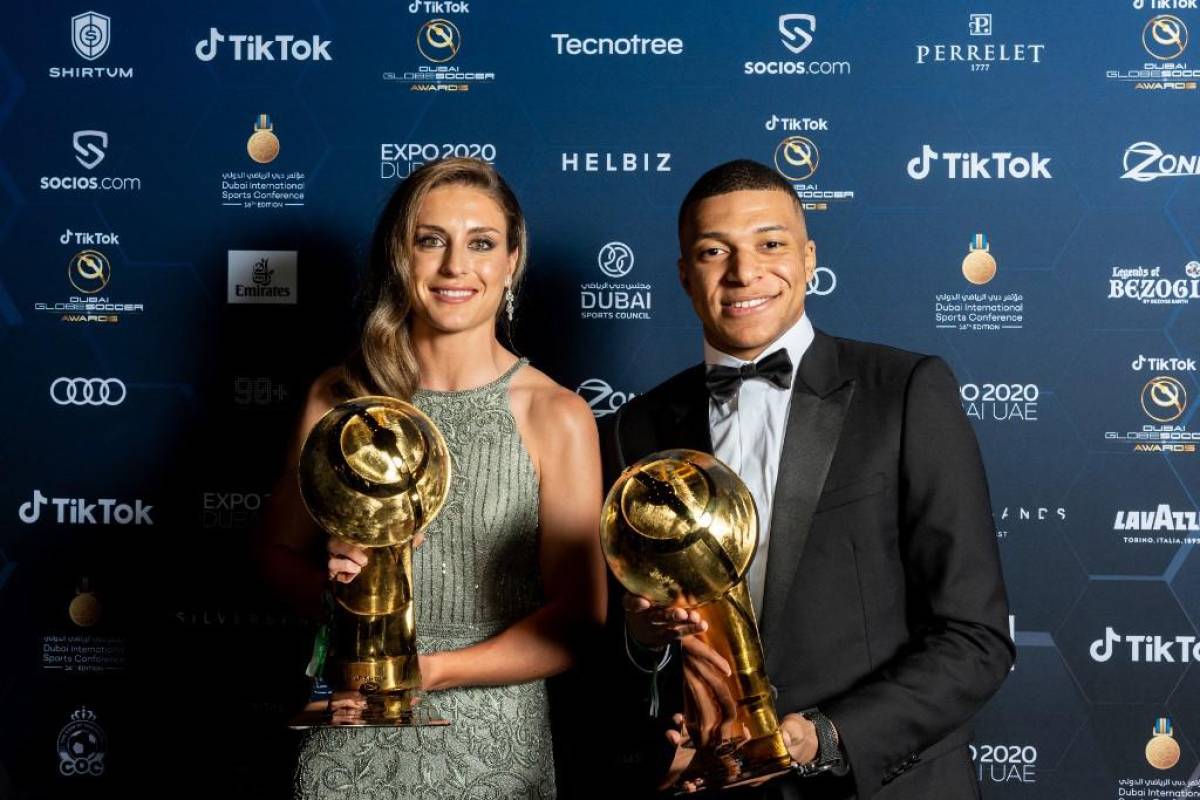 Alexia Putellas enamora en Dubái: así fue la entrega de los premios Globe Soccer Awards y Ronaldinho no pudo faltar