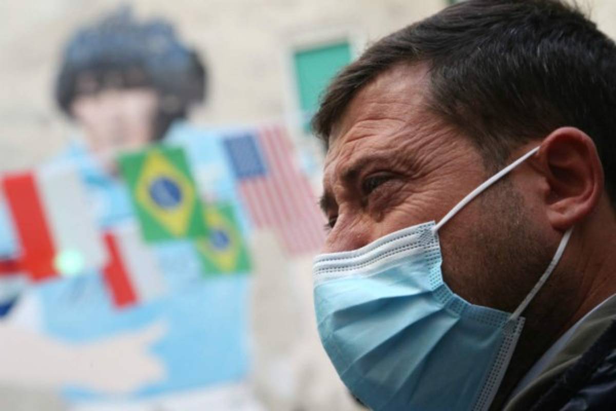 Desgarrador y todos llorando: Así le dieron el último adiós a Diego Maradona en Argentina  