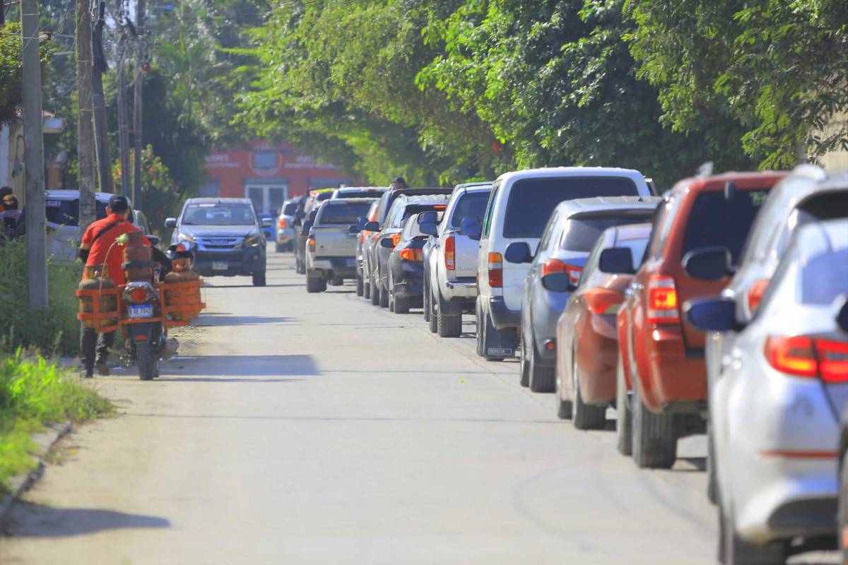 Entre lágrimas y aplausos: el Yankel Rosenthal llora la partida de Orinson Amaya y así fue el último adiós al expresidente