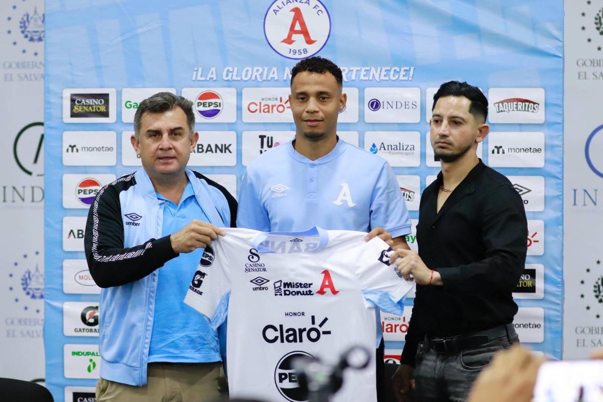 FICHAJES: Olimpia prepara bombazo, Alajuelense contraataca, Kervin Arriaga enloquece a club y Bryan Moya es disputado