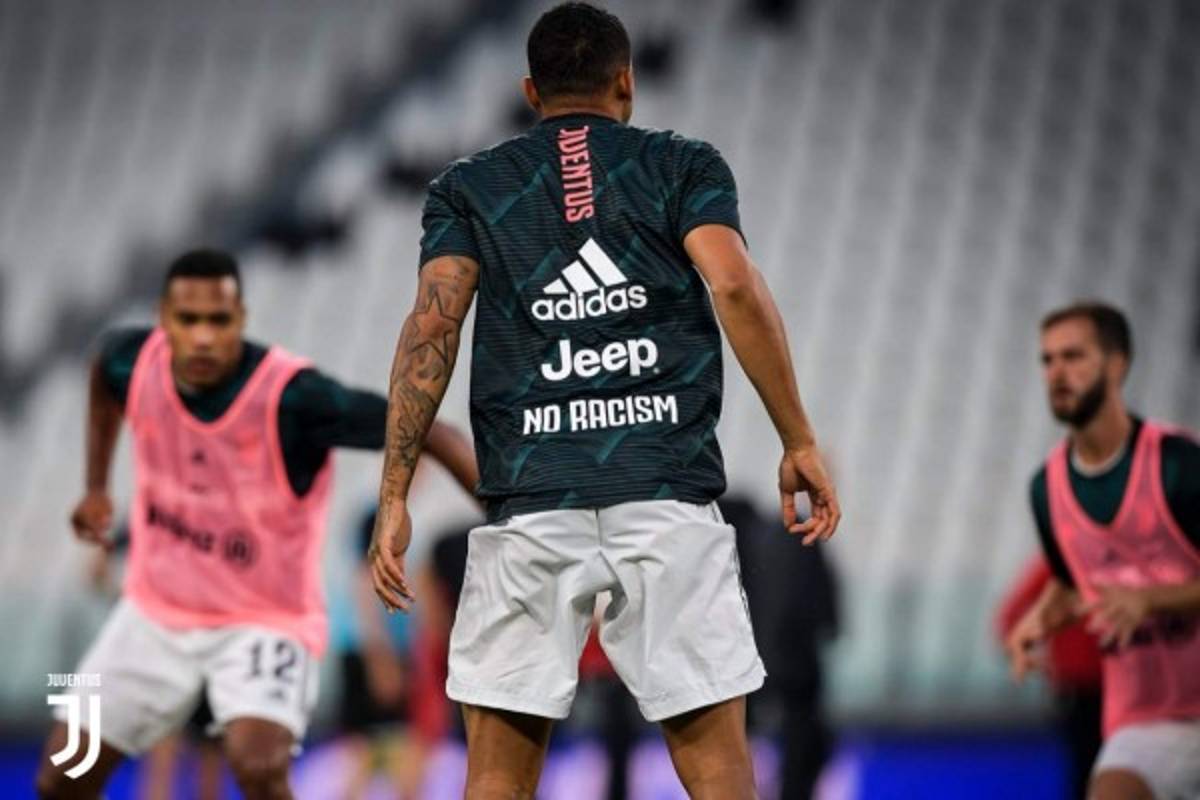 No se vio en TV: La frustración de Cristiano Ronaldo por el penal fallado e Higuaín con su celular