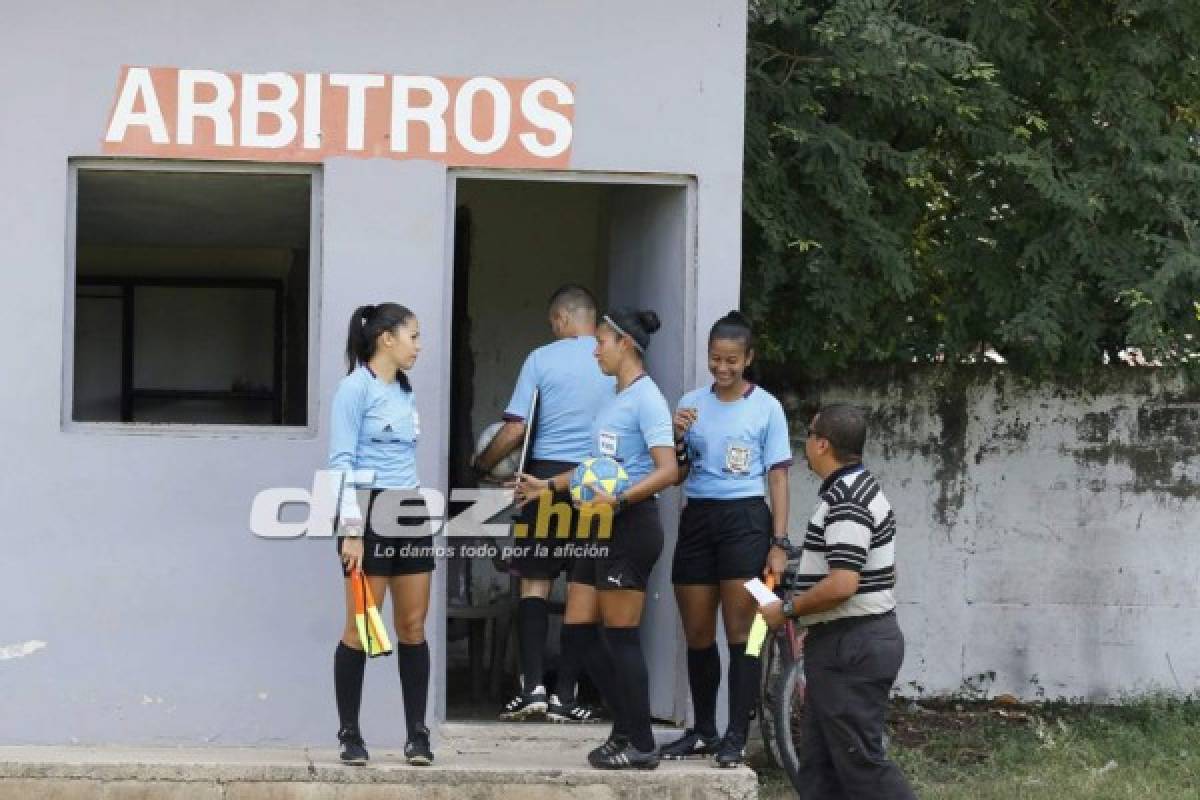 La otra cara de La Lima: El 'estadio' Milton Flores y su total abandono