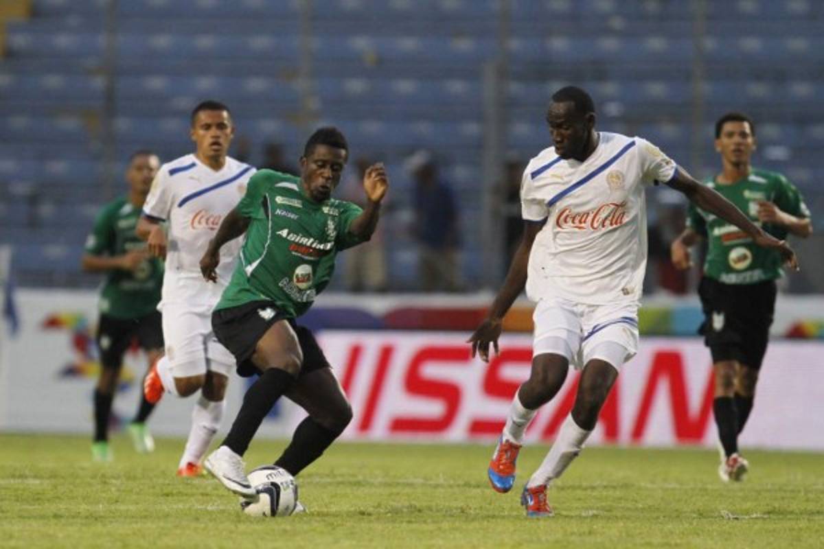 20 futbolistas hondureños con pasado en el Olimpia que quizá habías olvidado