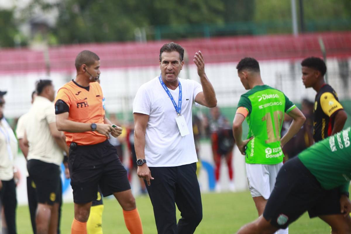 No viste en TV: Jeaustin salió sonriendo; golpes, pelea y el enojo en Marathón