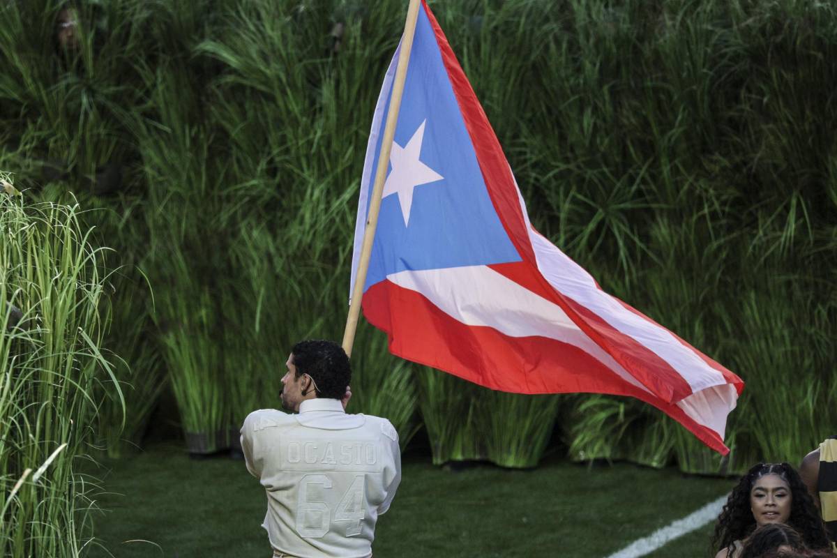 Bad Bunny hace historia en el Super Bowl, Honduras fue protagonista y Trump destruye al cantante: Es uno de los peores