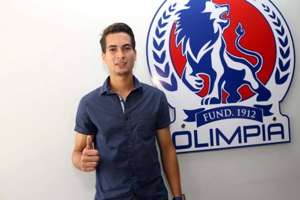 Futbolistas que cambiaron de equipo y ahora viven un infierno en el banco