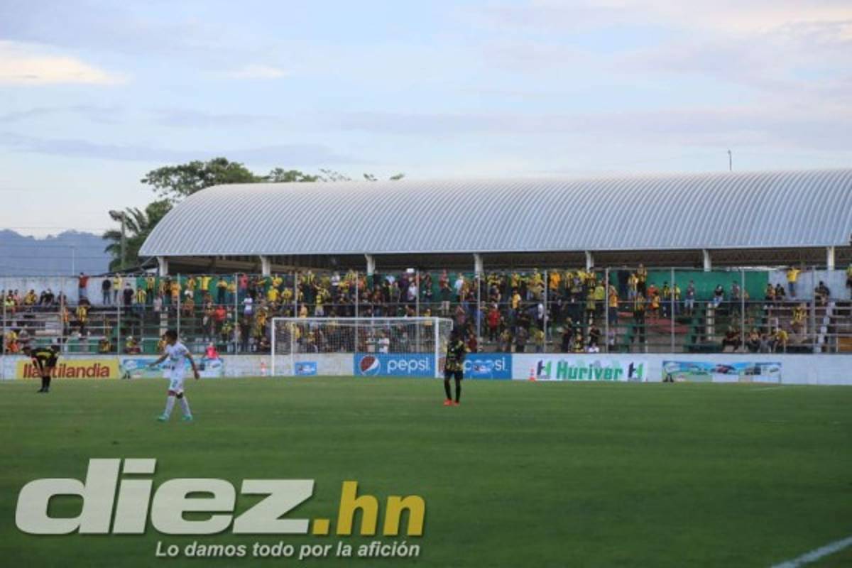 Lo que no se vio en TV: Los disturbios en el Olimpia-Vida, bellas mujeres y estadios llenos
