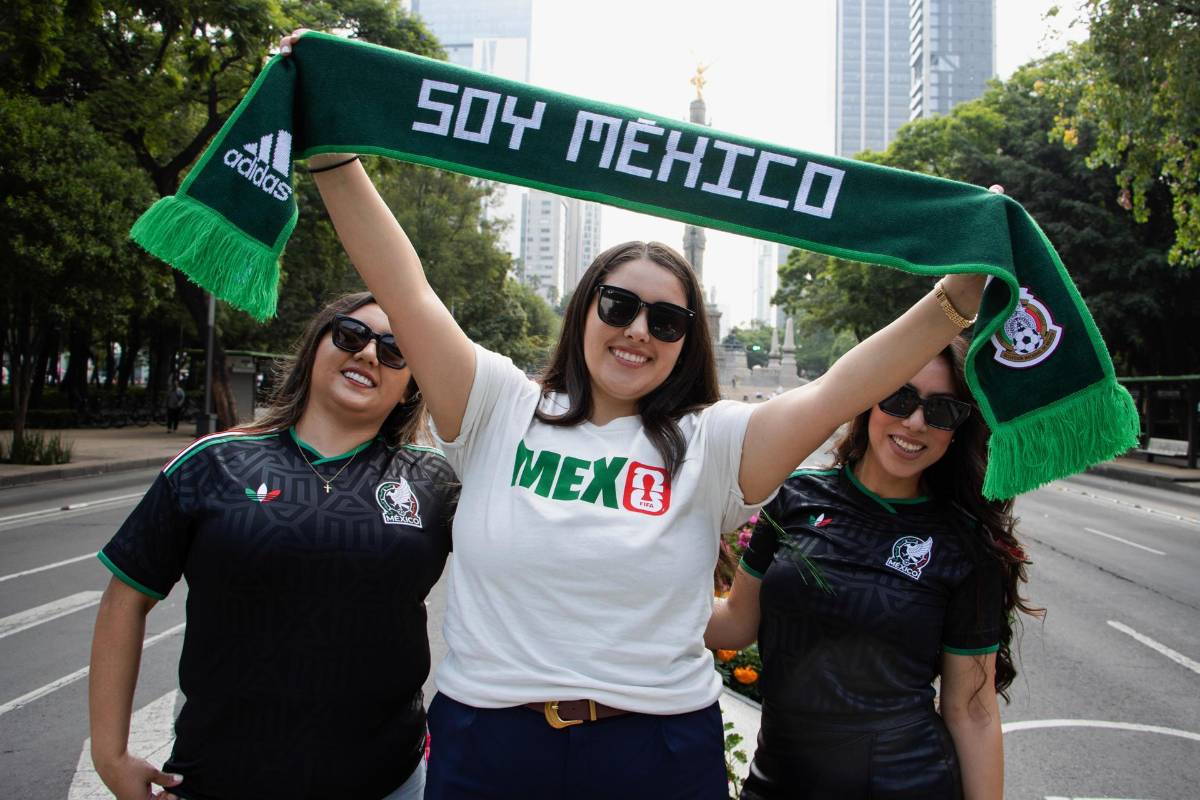 ¡El Azteca es una locura! Así se vive la fiesta previo a la inauguración del Mundial