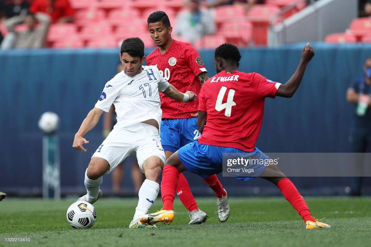 La definición ha sido uno de los tantos problemas de Honduras: Los delanteros que han utilizado Coito y Bolillo en este proceso