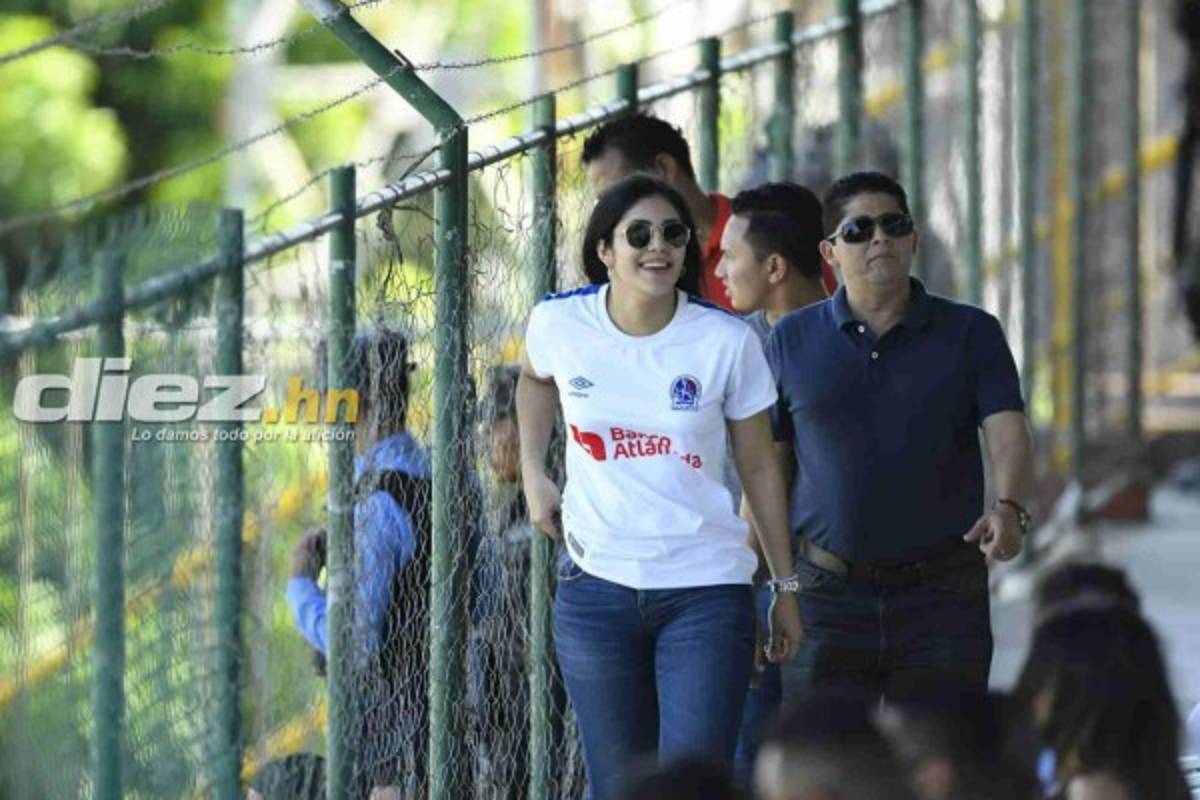 ¡Belleza! Las lindas chicas que adornaron la jornada de Liga Nacional