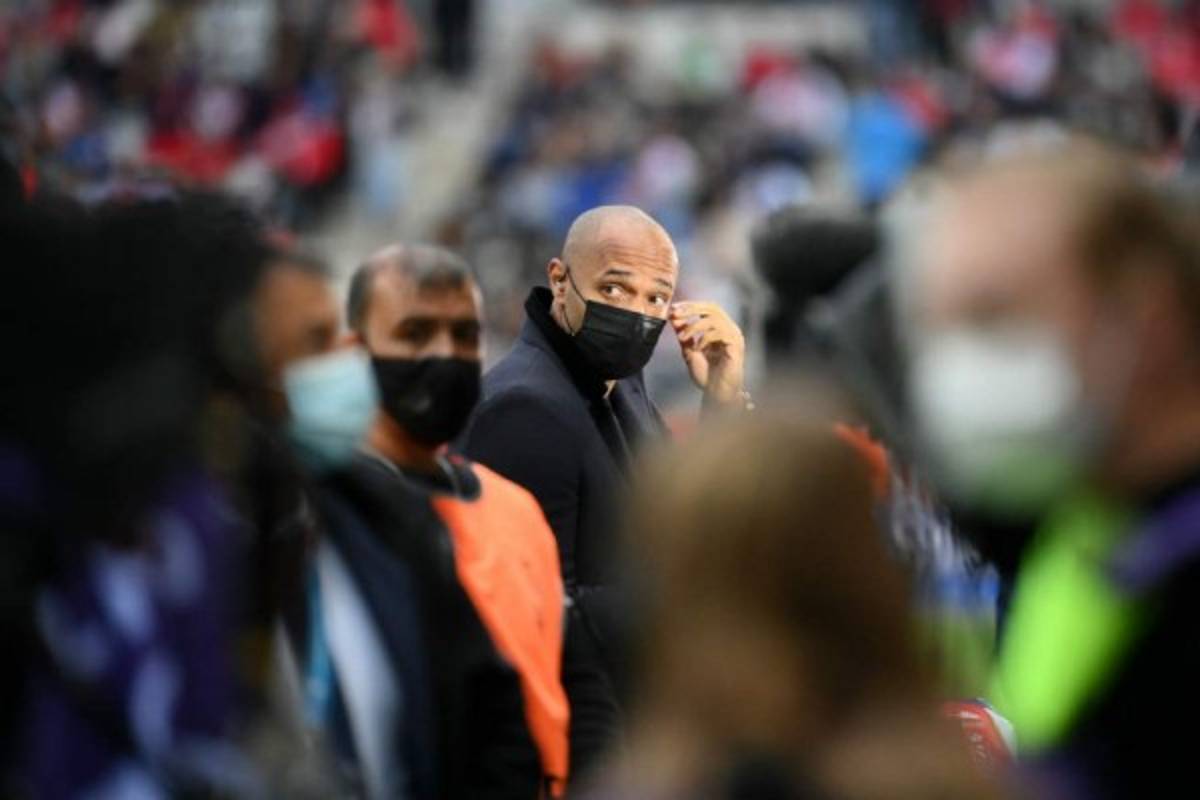 Así fue el debut de Messi con PSG: Rival le pide una foto, invitado de lujo y ¿Mbappé se despidió?