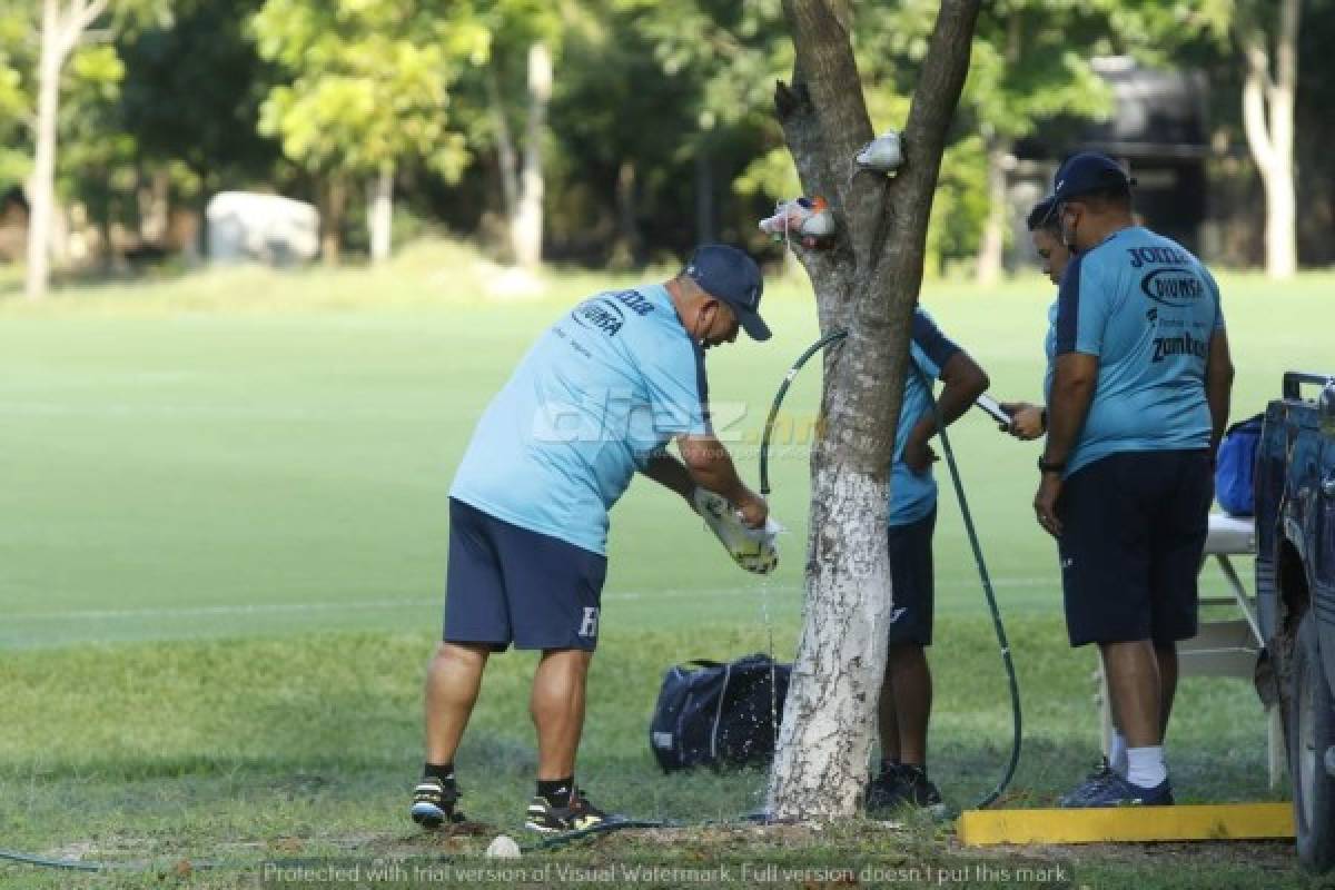 ¿El último entreno de Coito en la H? El entrenador no paró de sonreír y la práctica se hizo en cancha privada