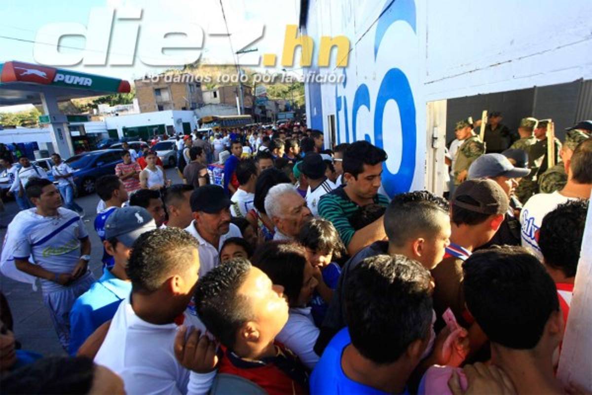Ambiente en Tegucigalpa con el Olimpia-Herediano
