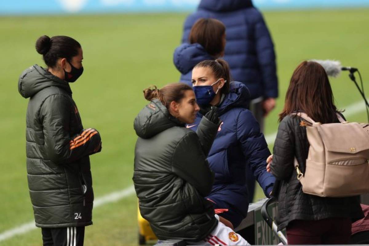 Así es la nueva vida de Alex Morgan en el Tottenham: Deslumbra en los entrenos y cuida a su hija